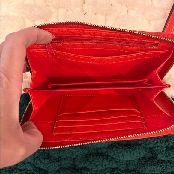 Dooney & Bourke Saffiano Leather Red Zip-Around Wristlet Wallet Like New! - Picture 7 of 10